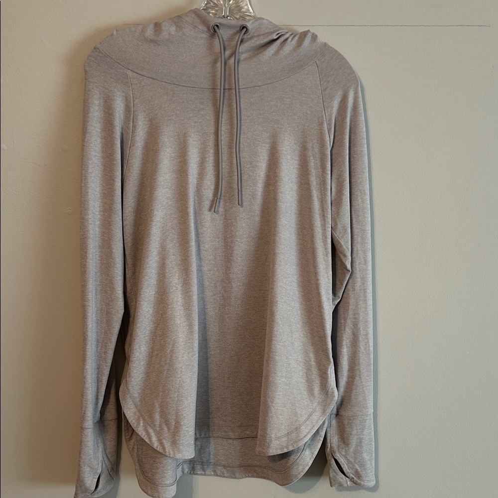 Athleta woman’s Gray Hoodie Sweatshirt lightweight. Med.